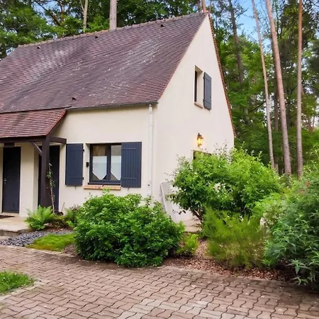 Maison De Charme A Arbonne-la-foret Avec Terrasse-jardin Verdoyant Сasa de vacaciones *